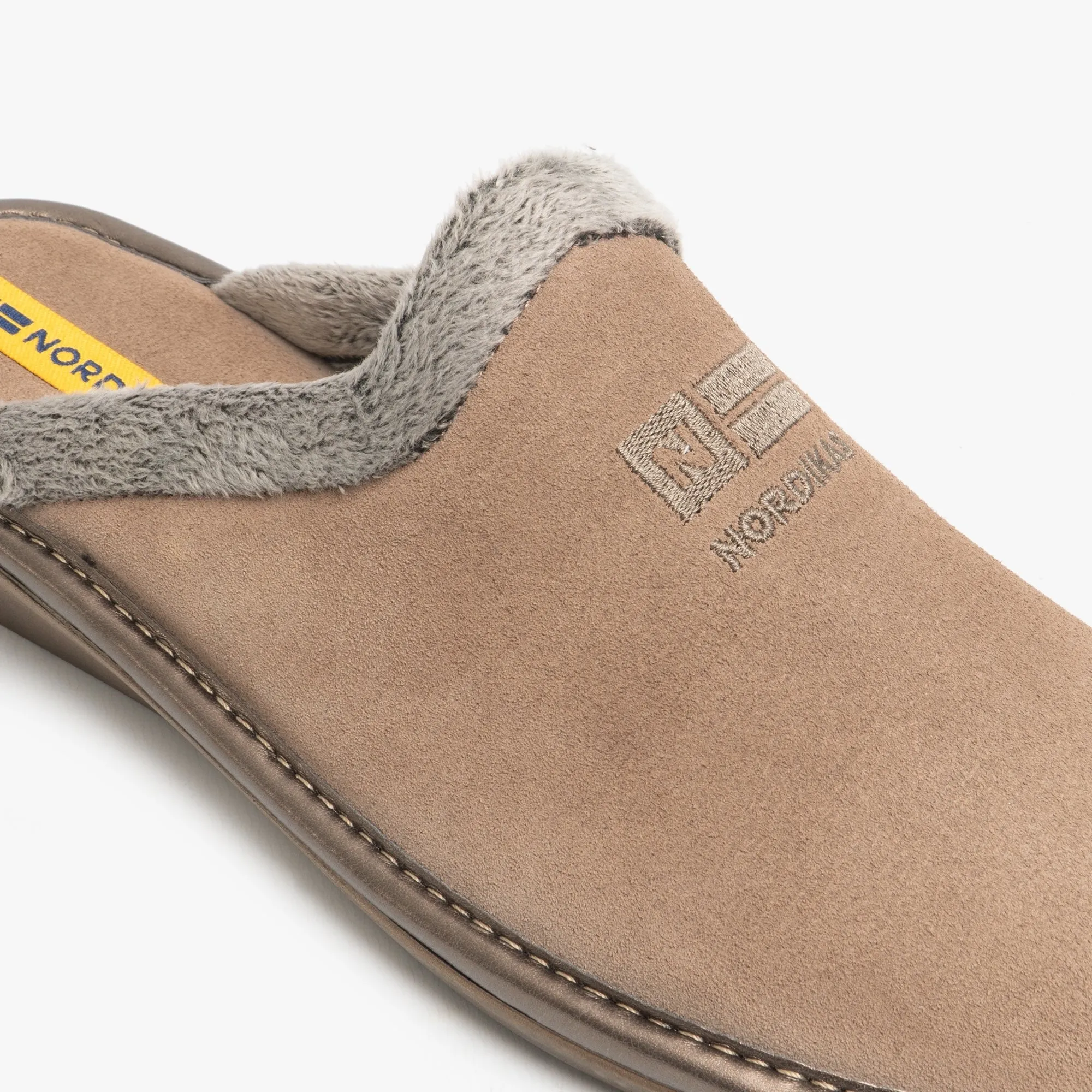 238 (AFELPADO) Ladies Suede Mule Slippers Brown
