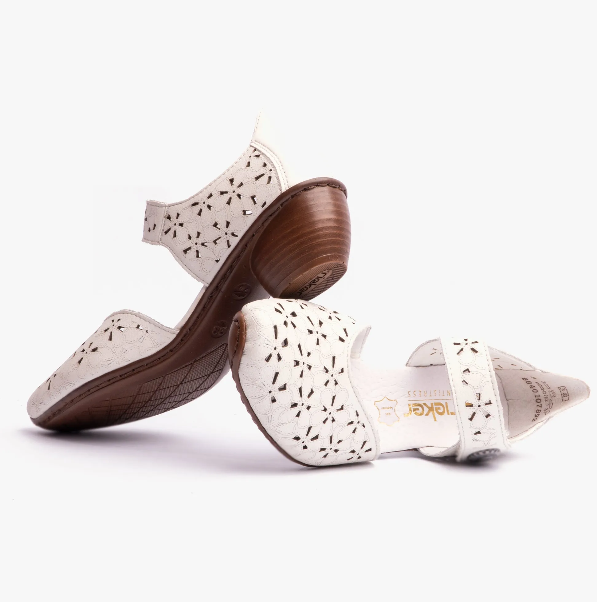 43786-80 Womens Shoes White