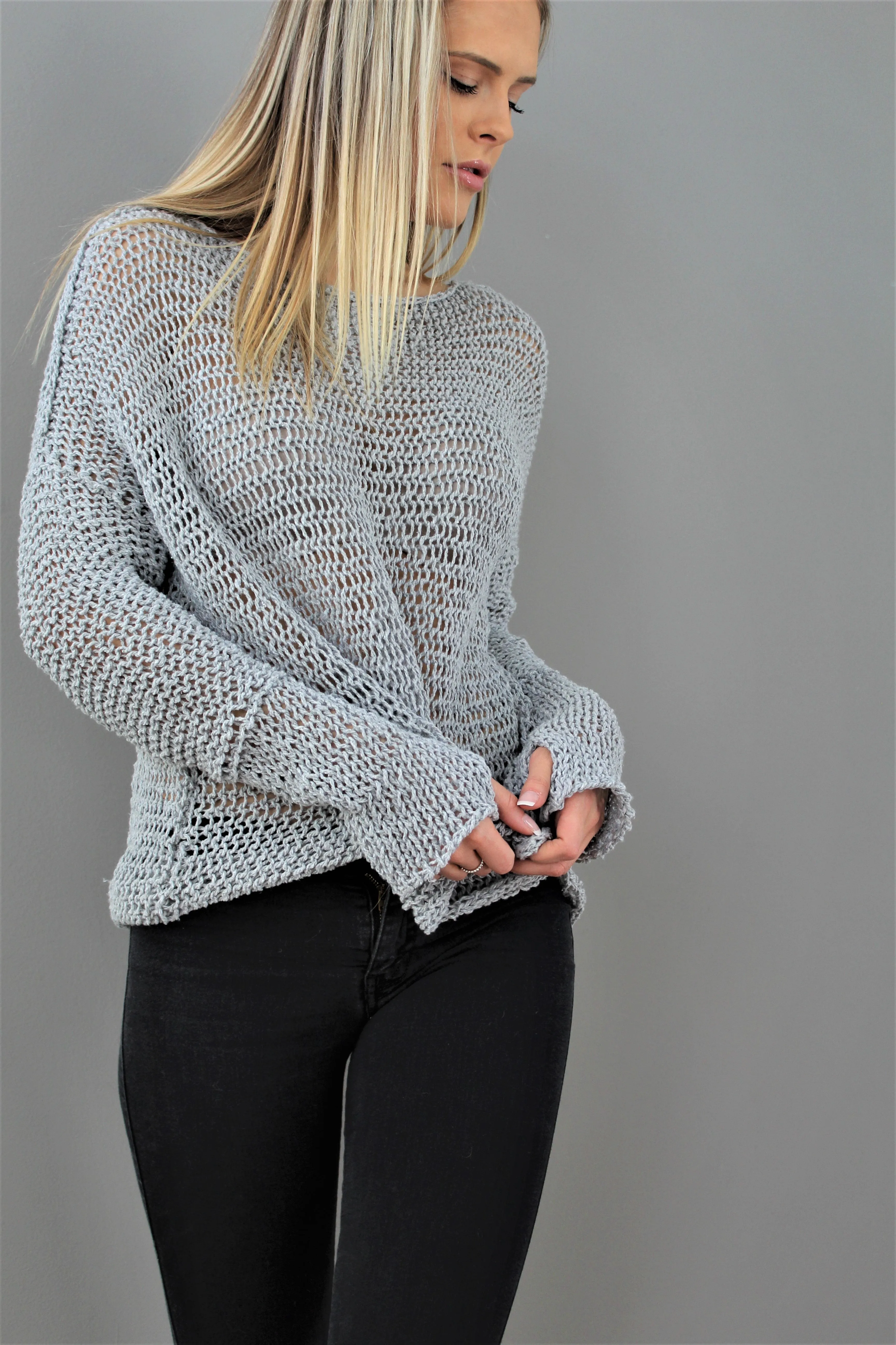 Grey Cotton woman knit sweater.