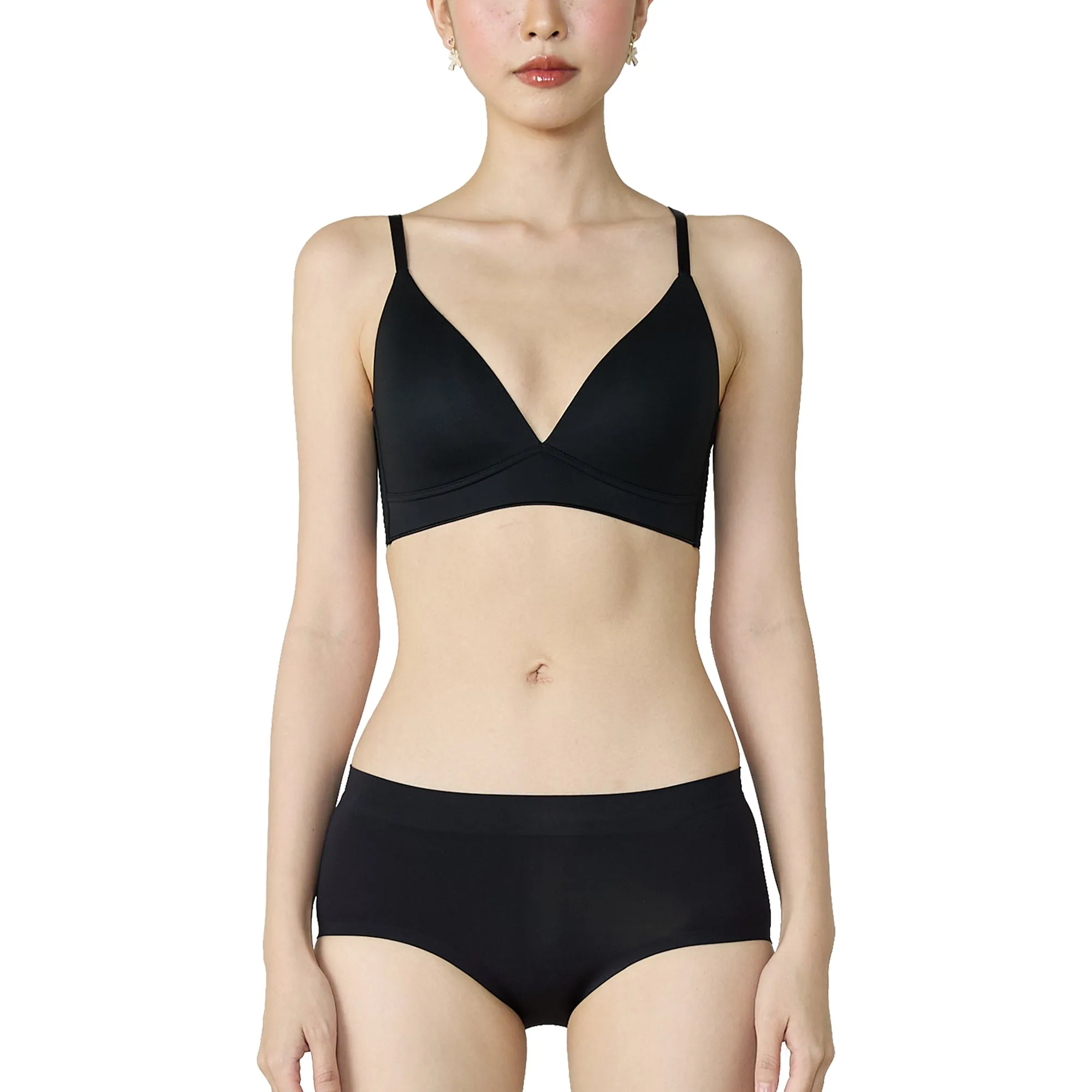 Wacoal Mood Smooth Bra ชุดชั้นในวัยรุ่น บราไร้ตะเข็บ รุ่น MM1X82 สีดำ (BL)